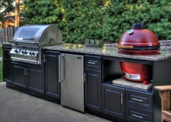 7 Compelling Reasons to Choose a Stainless Steel Outdoor Kitchen